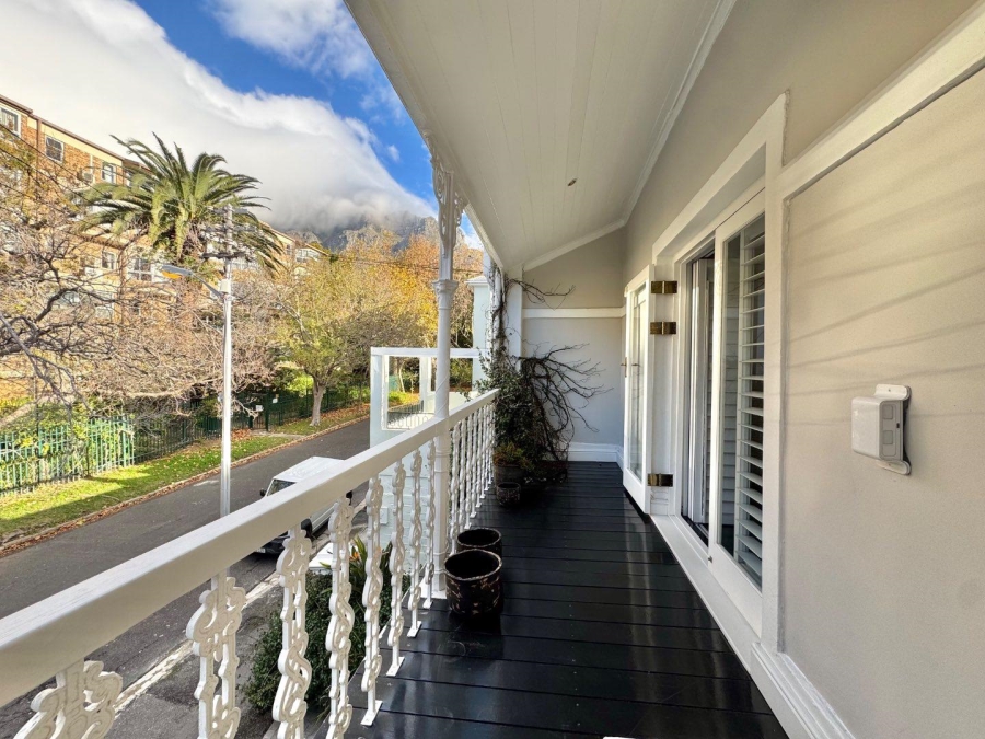 3 Bedroom Property for Sale in Gardens Western Cape